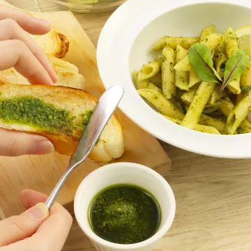 【冷凍便】知久屋農園バジルソース